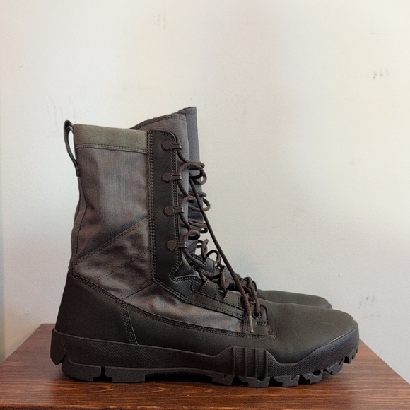 nike 8 sfb jungle leather boots